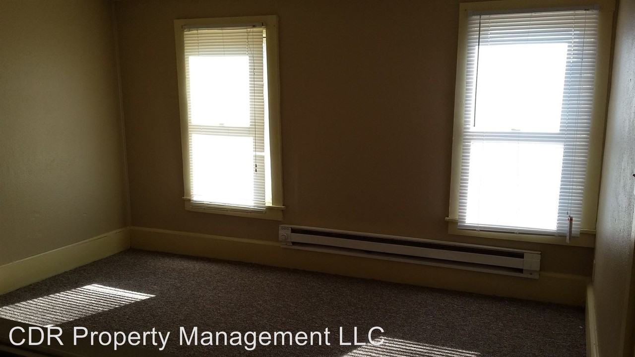 5825 11th Ave - Photo 3 of 7