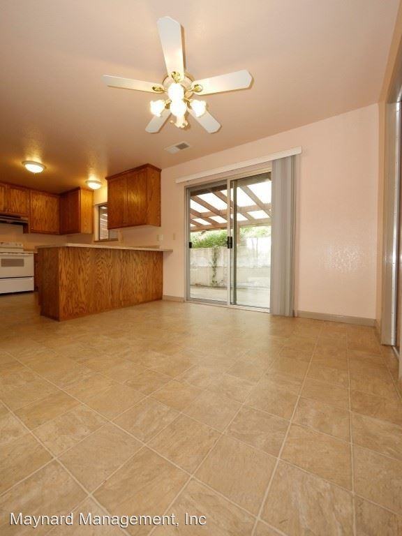 1255 W Oak Park Dr - Photo 3 of 12