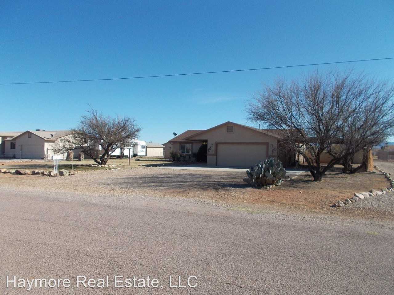 470 E Ash St - Photo 2 of 40