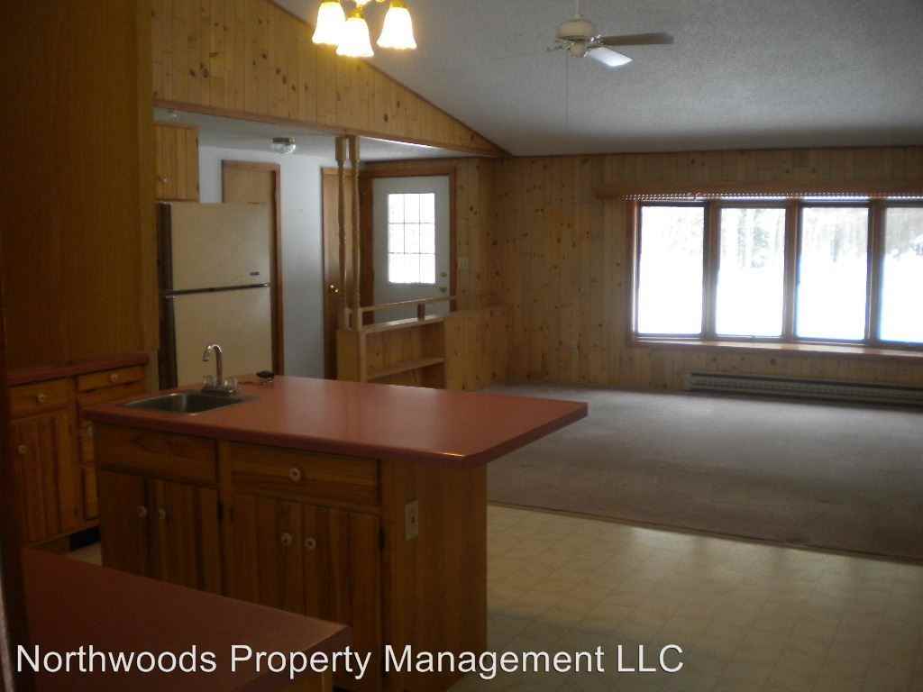 8803-8701 Royalwood Ln - Photo 3 of 11