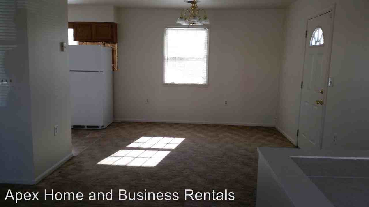 7397 Martinsburg Pike - Photo 3 of 8