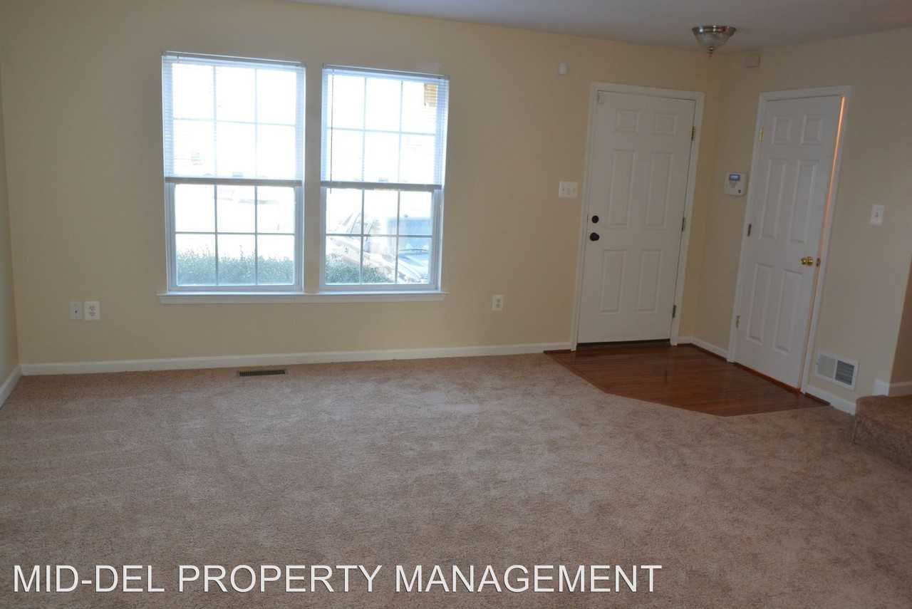 206 Jacks Way - Photo 3 of 20