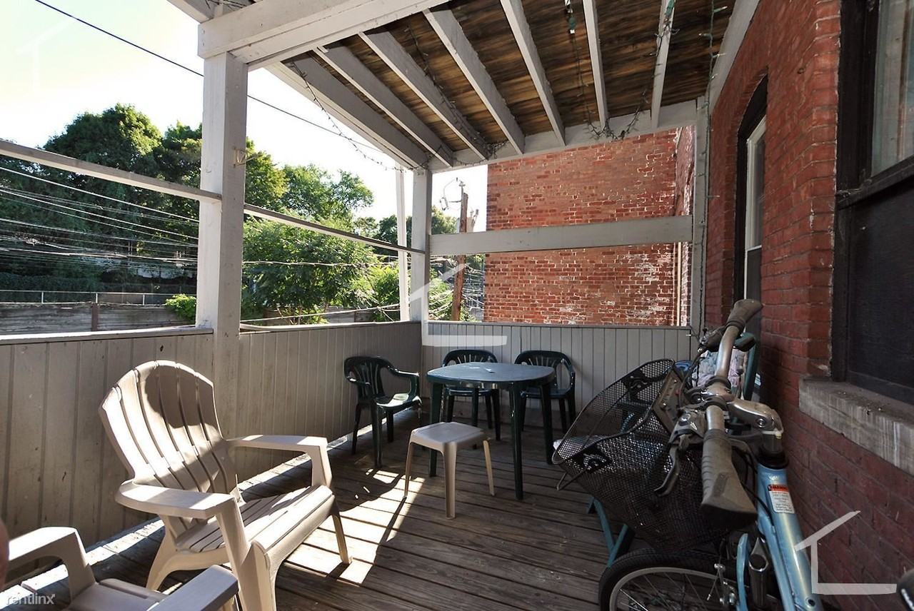 10 Strathmore Rd - Photo 3 of 12