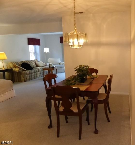 91 Jamestown Rd - Photo 3 of 17