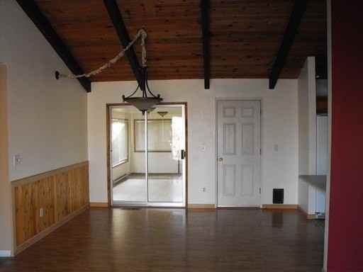 11417 Cackler Ct - Photo 3 of 7