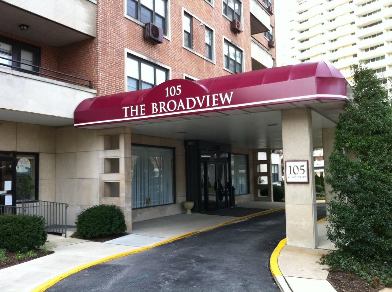 Broadview Apartments - Photo 3 of 16