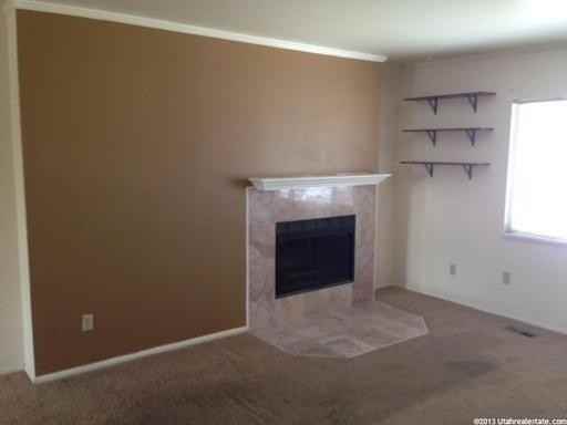 1385 N Amiron Way - Photo 3 of 8