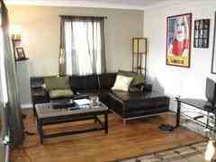 828 Farmdale St - Photo 3 of 5