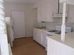 2721 Kingswood Dr - Photo 3 of 7