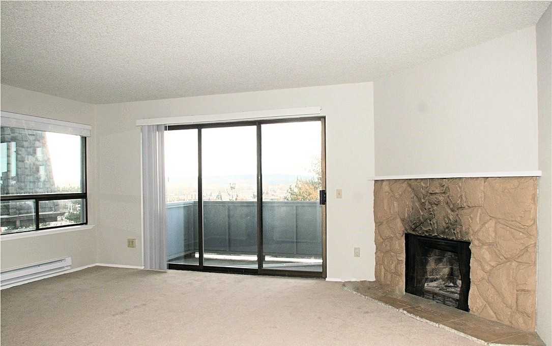 530 Mill Avenue South - Photo 2 of 9