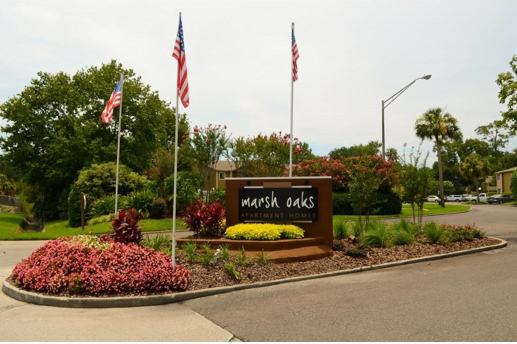 Marsh Oaks - Photo 2 of 20