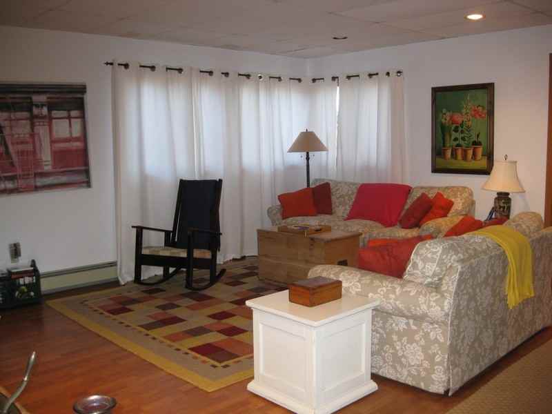 81 Ram Island Dr - Photo 3 of 9