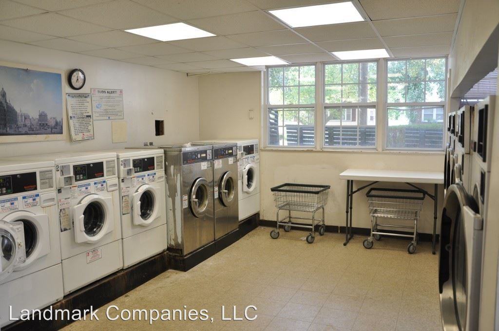 155 Jerome St #155G - Photo 3 of 4