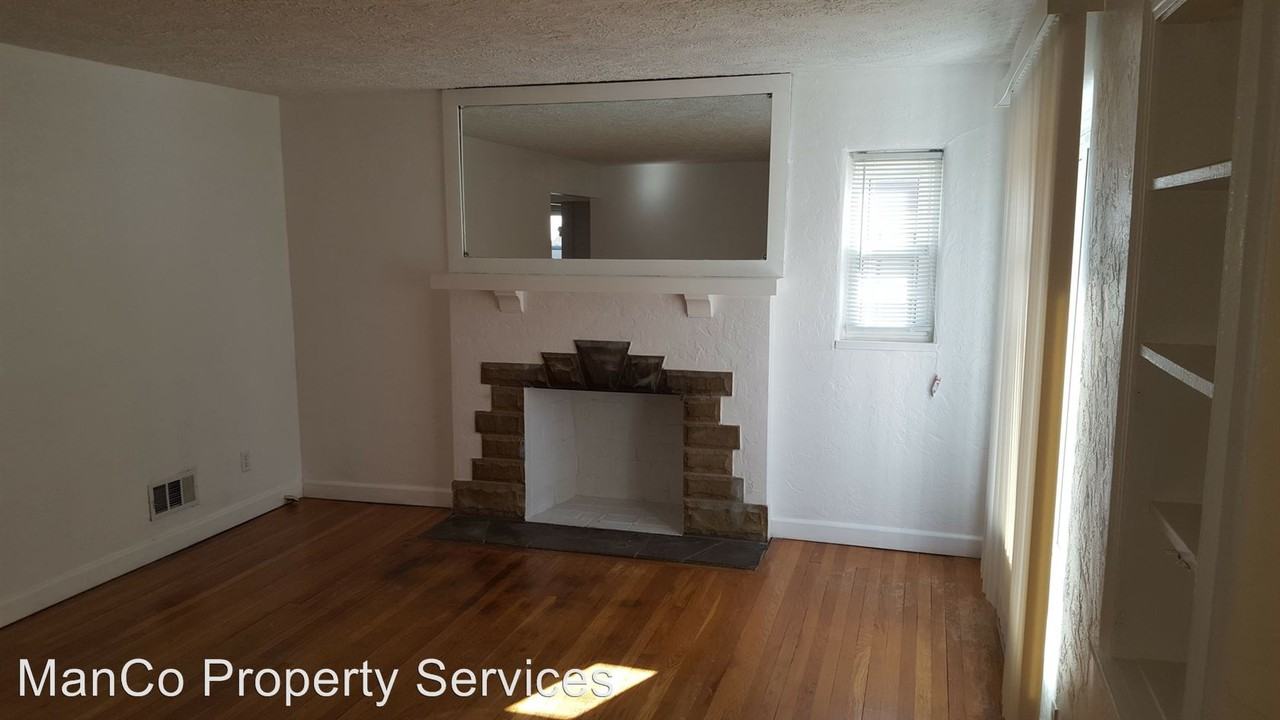 1458 Kumler Ave - Photo 3 of 19