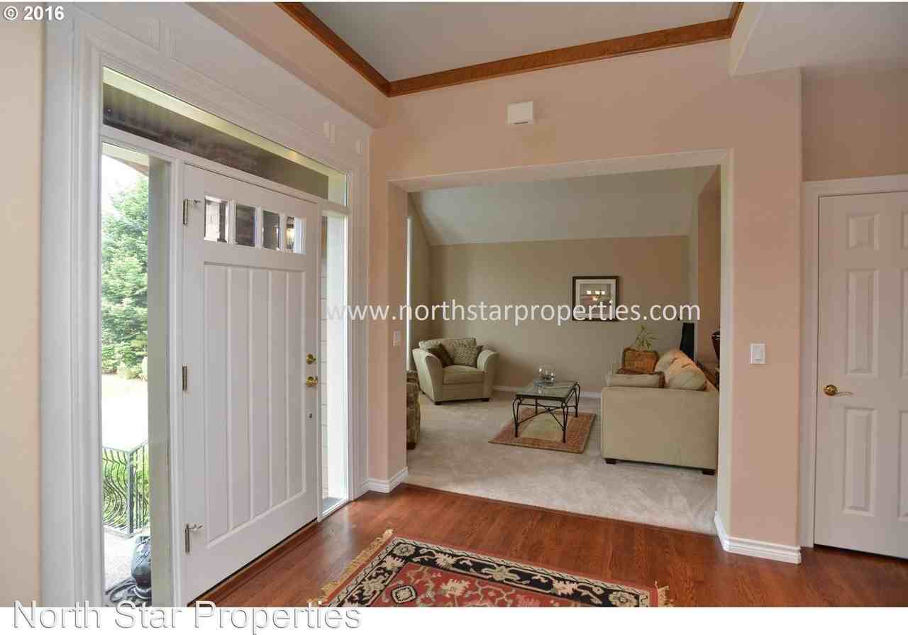 10859 SW Kable St - Photo 2 of 30