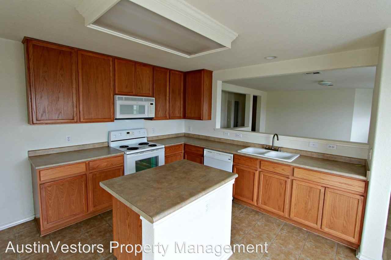 3500 Cisco Trail - Photo 2 of 15