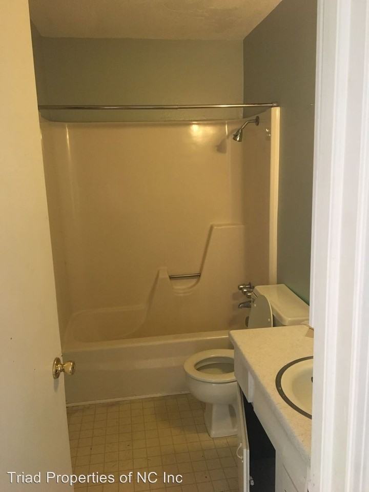 105-101 Oakwood Rd - Photo 2 of 6