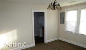 2800 Berwick Ave - Photo 2 of 5