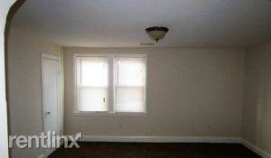 2800 Berwick Ave - Photo 3 of 5