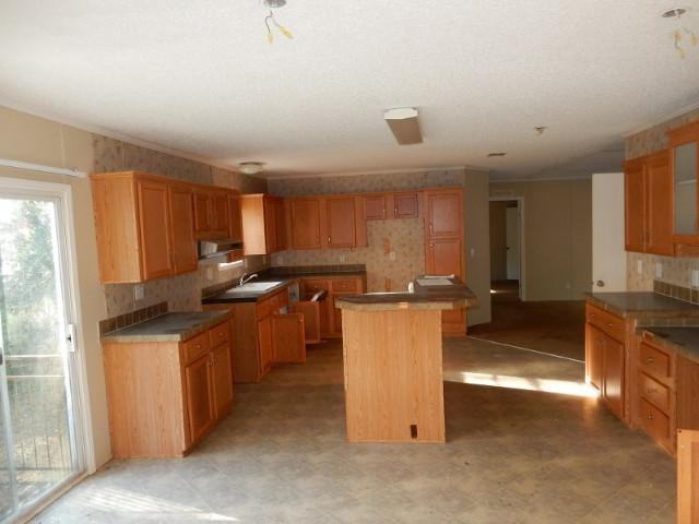 5059 Woodmire Ct - Photo 2 of 7