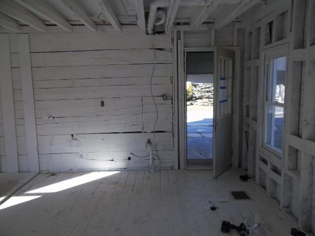 10 Anthony St - Photo 3 of 7