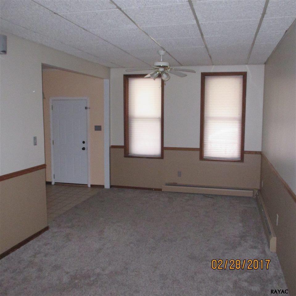 194 W Main St - Photo 2 of 13