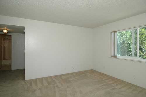 815 Bryte Avenue - Photo 2 of 12