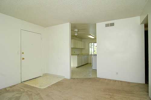 815 Bryte Avenue - Photo 3 of 12