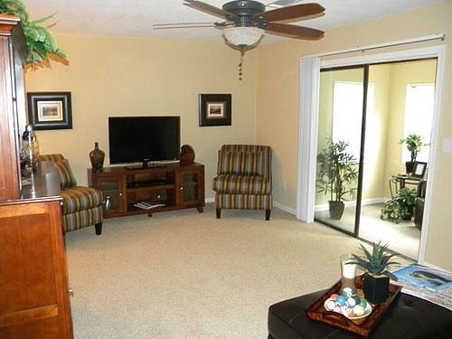 201 W. Montgomery Crossroad - Photo 2 of 12