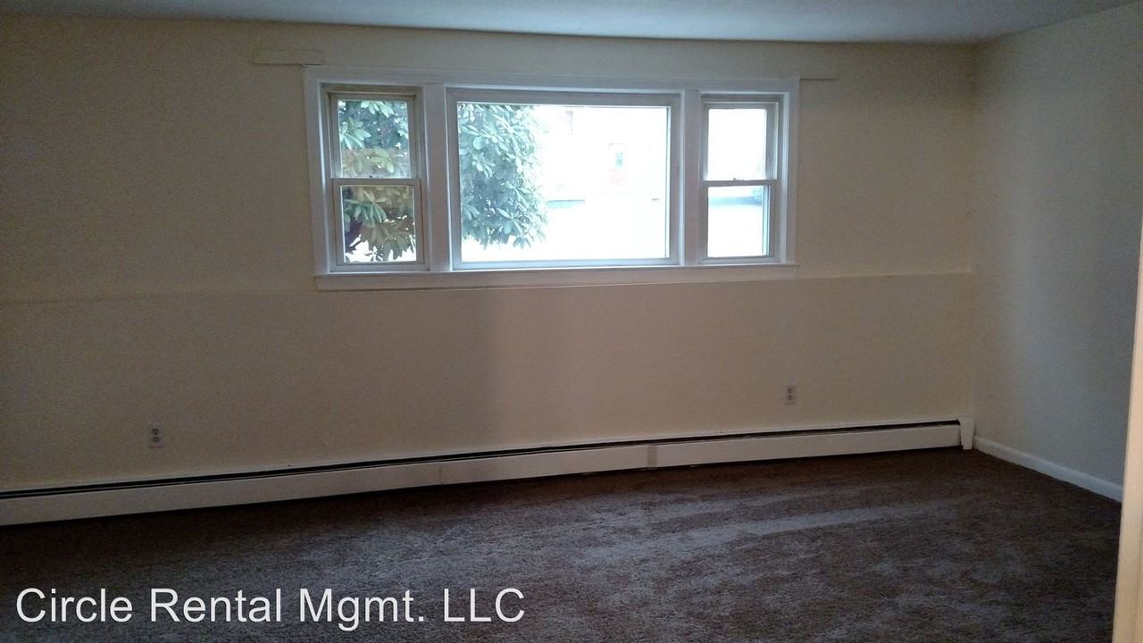 1-7 Meisner Circle - Photo 3 of 7