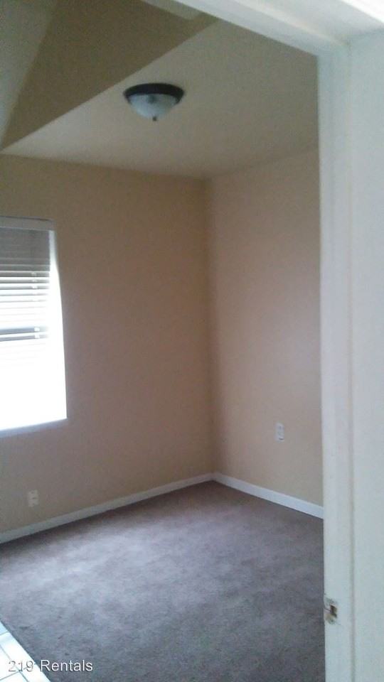 4010 McCook Ave - Photo 3 of 3