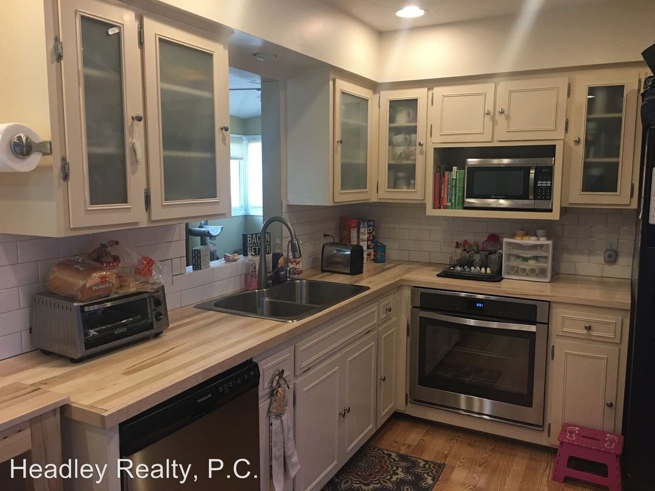 8202 Walnut Ln - Photo 2 of 9