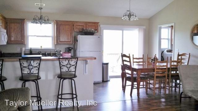 116 Landen Dr - Photo 2 of 9