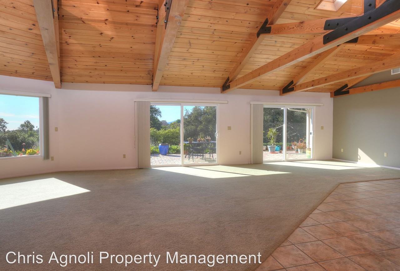 33 Northridge Rd - Photo 2 of 18