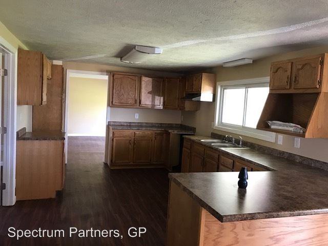 320 Carpenters Chapel Rd - Photo 3 of 37