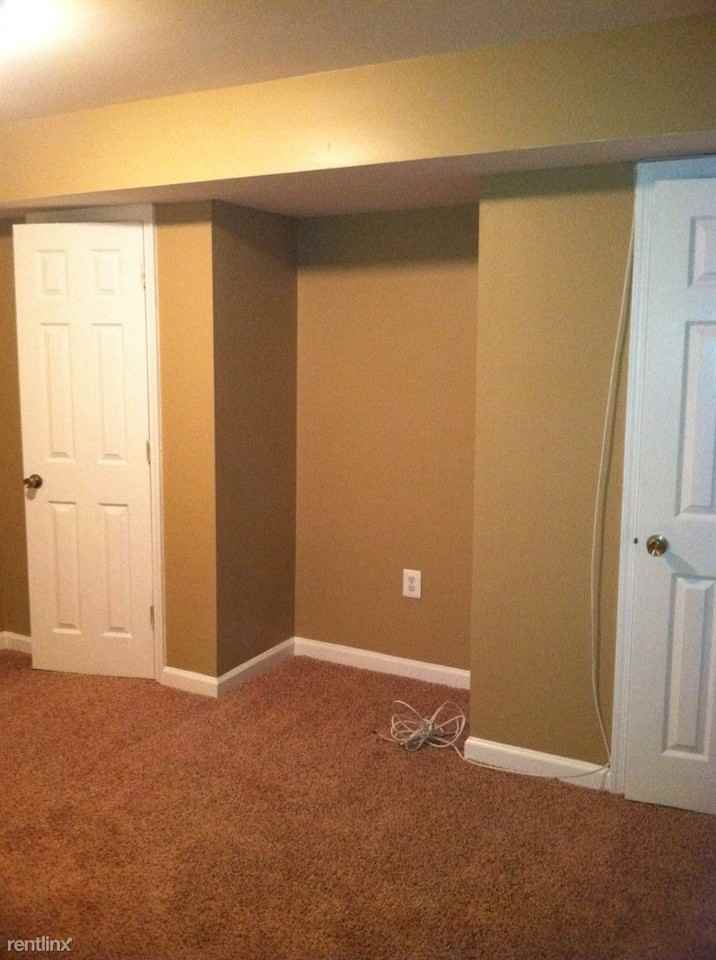 8612 Lonicera Ct - Photo 3 of 8