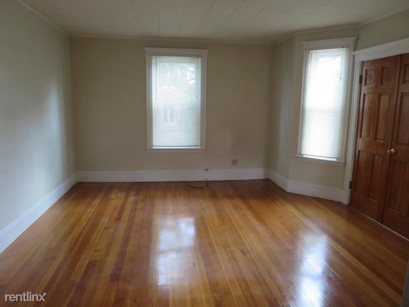 110 Sharon St - Photo 2 of 11