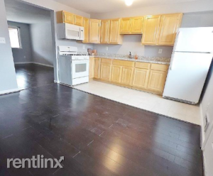 1400 Bonsal St - Photo 3 of 7