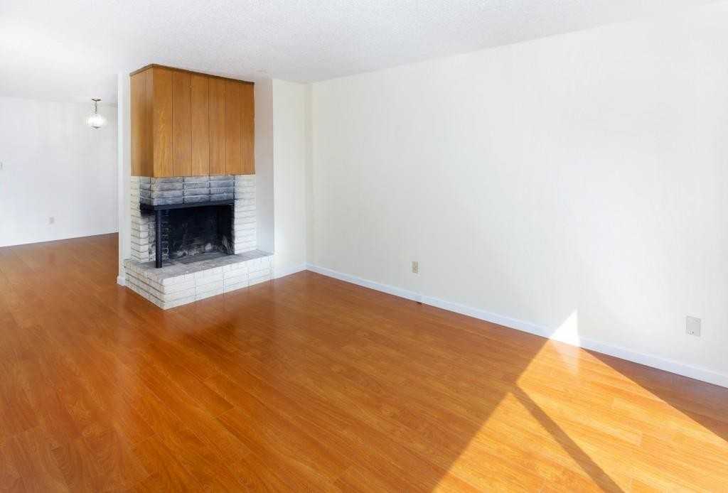 563-351 24th St - Photo 3 of 7