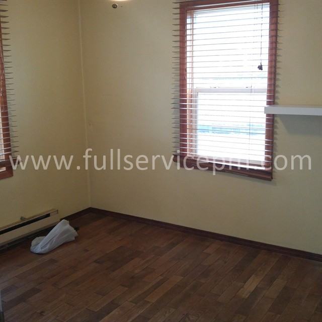 532 Newport Ave SE - Photo 3 of 11