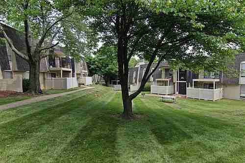 175 La Fontenay Dr. - Photo 3 of 50