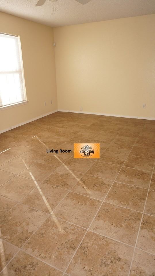 12029 Belfry Park Drive - Photo 3 of 18