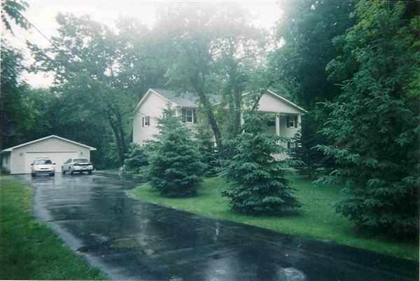 75 Ortonville Rd - Photo 2 of 9