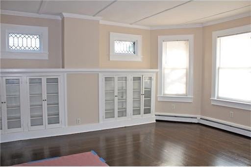 353 Main St #A - Photo 3 of 25