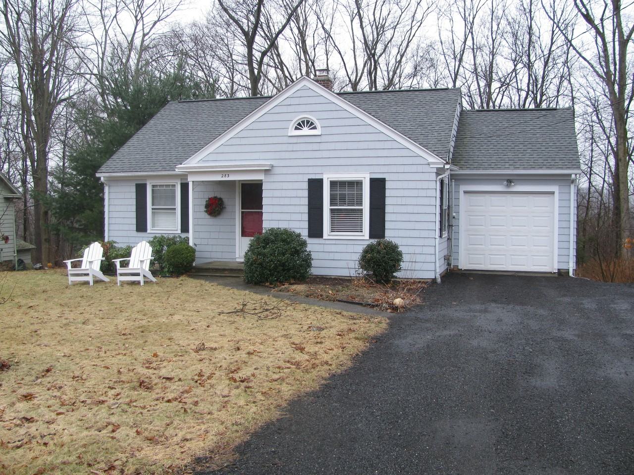 283 White Ave - Photo 2 of 18
