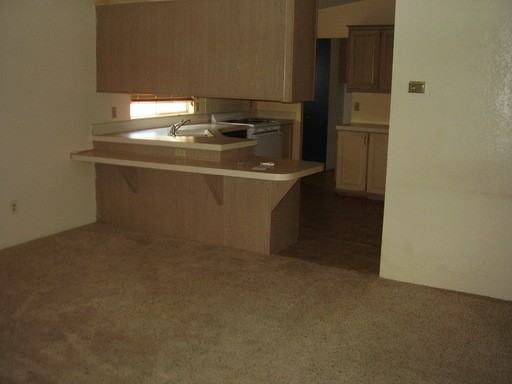 26371 Cortrite Ave - Photo 3 of 10