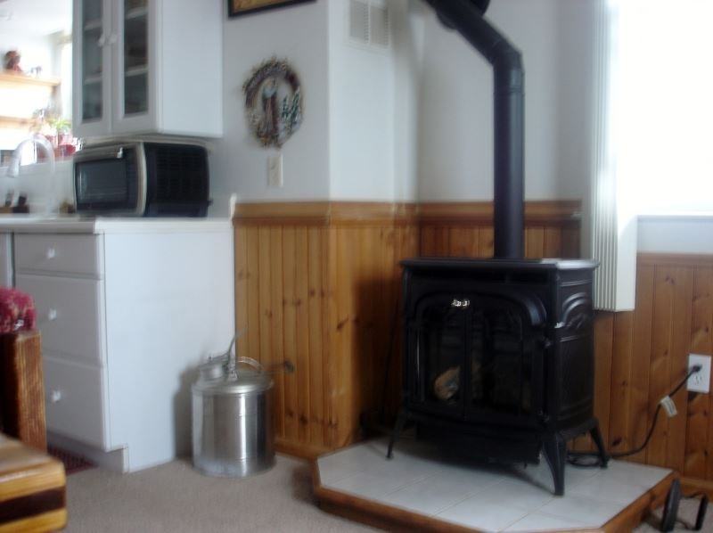 71 Price Rd - Photo 3 of 17