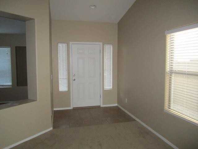 25865 W Hilton Ave - Photo 3 of 27