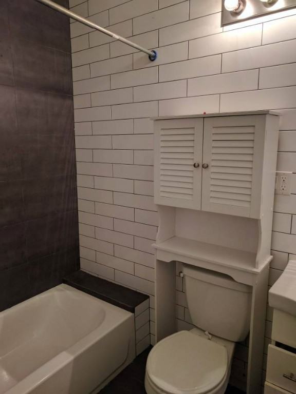 100 Pine St #2 - Photo 3 of 5