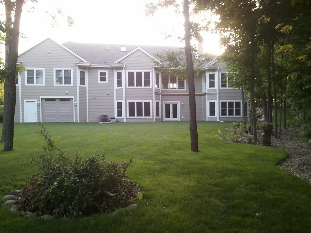 2666 Countryside Ln - Photo 2 of 17